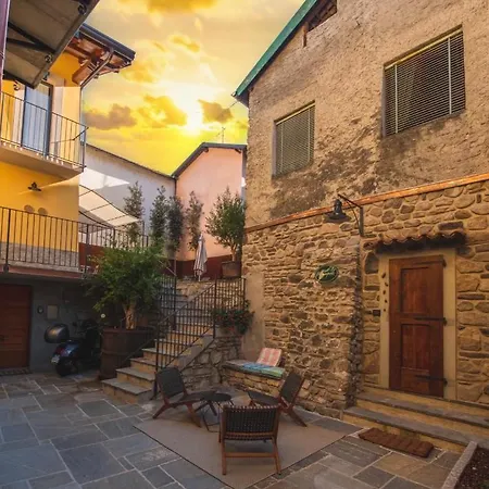 Al Molo 5 - Margaritaville Oliveto Lario